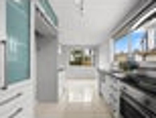 House for sale in Wairau Valley