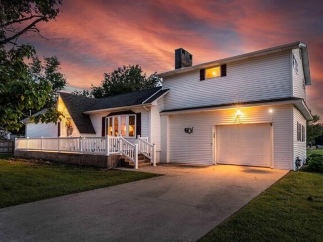 House for sale in Herrin