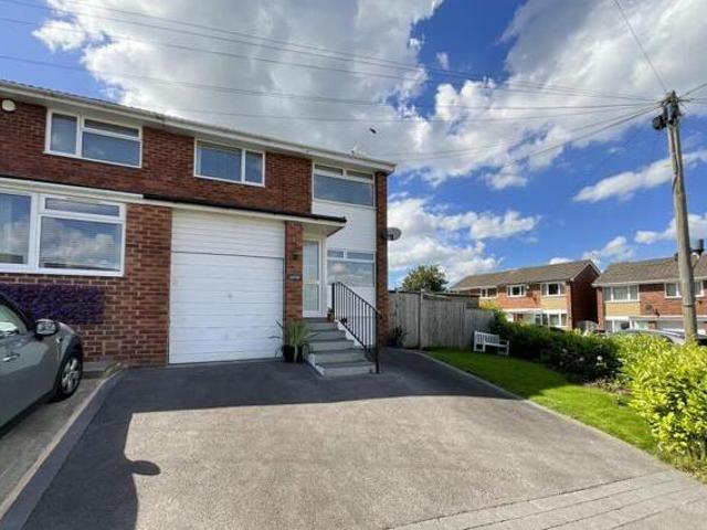 House for sale in Lyons, Greater London