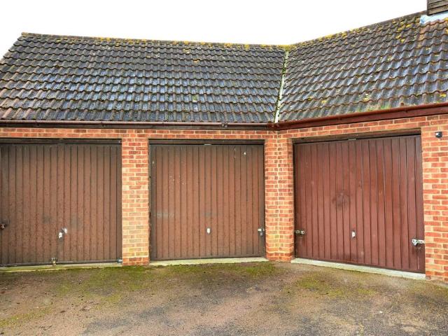 House for rent in North Shoebury, Alton Barnes