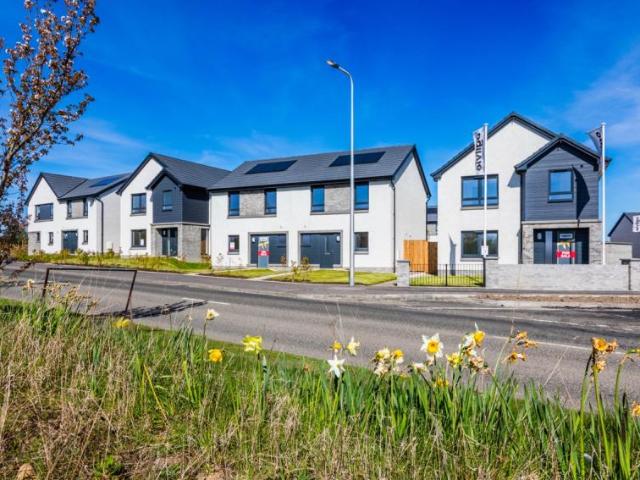 Property for sale in Cairneyhill, Fife