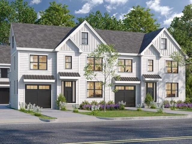 Condo for sale in Bedford