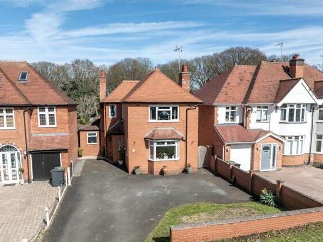 House for sale in Headless Cross, Redditch