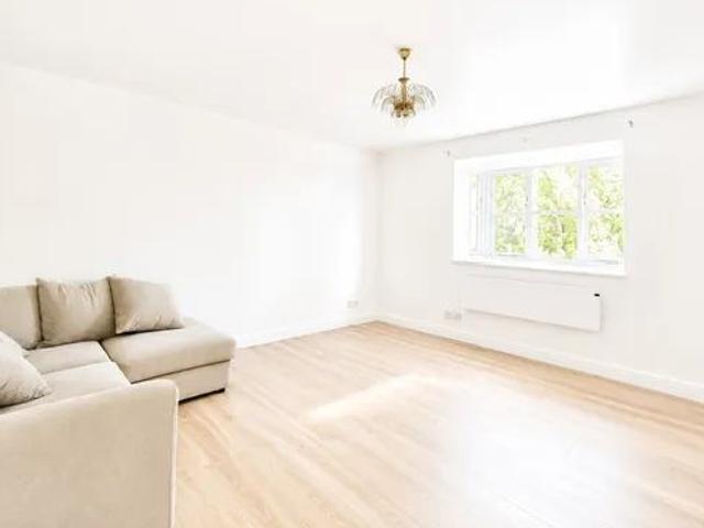 House for rent in Enfield Island Village, Greater London