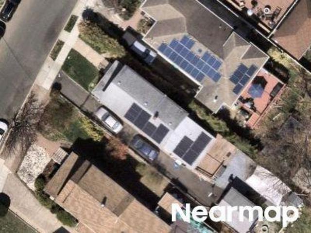 House for sale in Lyndhurst, New Jersey