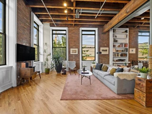 Condo for sale in Hudson, New Jersey