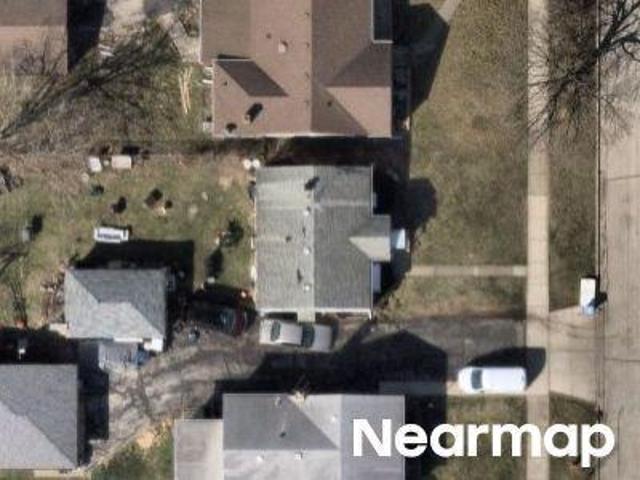 House for sale in Des Plaines, Illinois