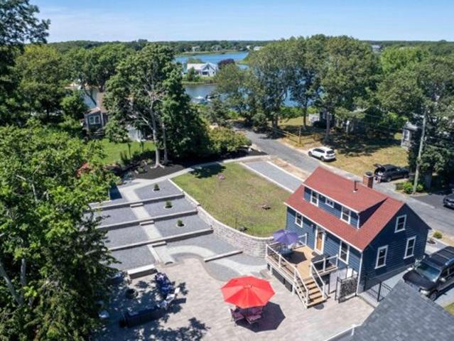 House for sale in West Yarmouth