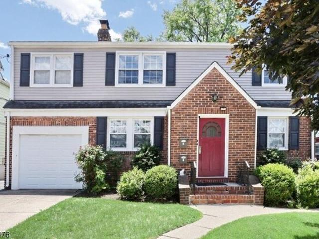 House for sale in Ridgefield Park, New Jersey