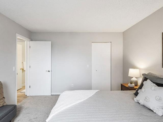 Apartment for rent in Coon Rapids, Minnesota