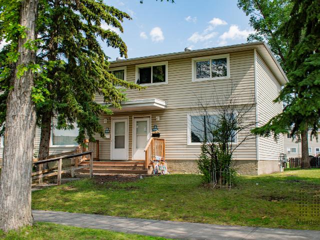 House for rent in Wedgewood, Alberta