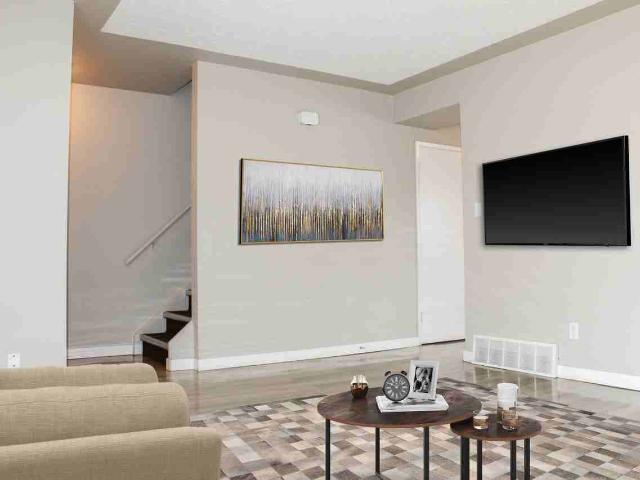 House for rent in Wedgewood, Alberta