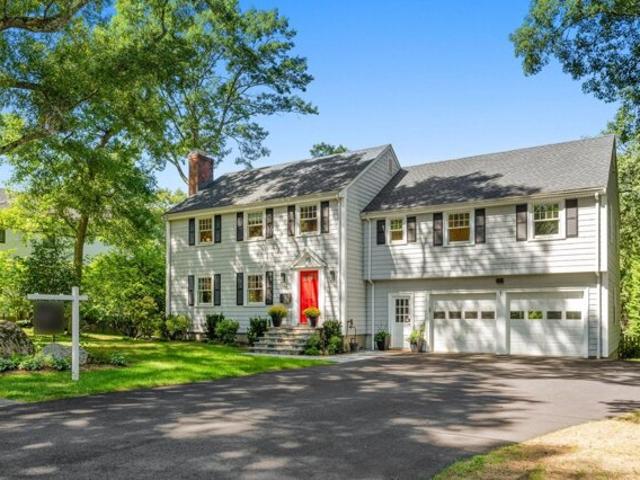 House for sale in Wellesley, Norfolk County