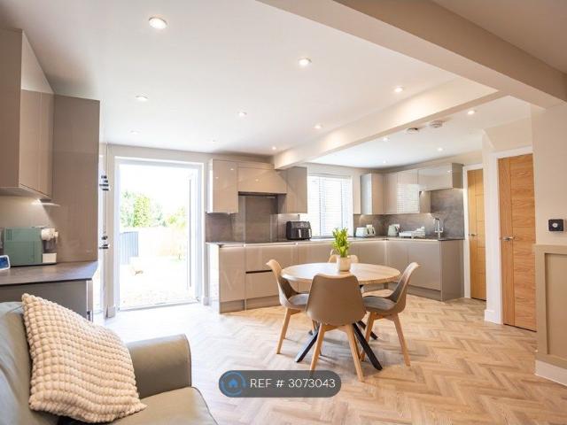 House for rent in Whiteway, Bath