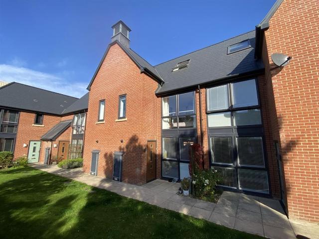 House for rent in Belmont, Dromore