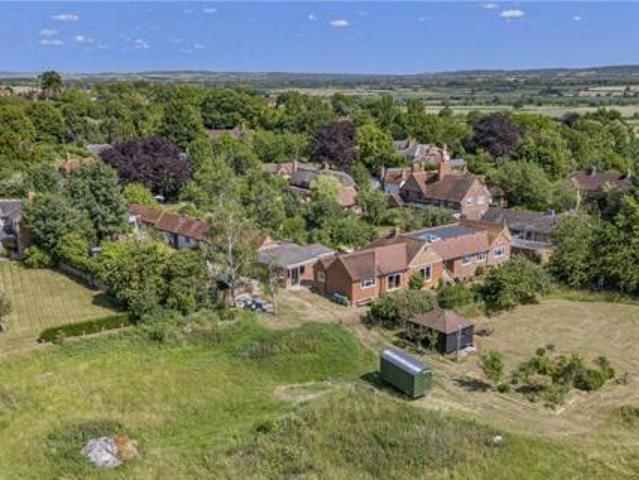 House for sale in Aylesbury, Buckinghamshire