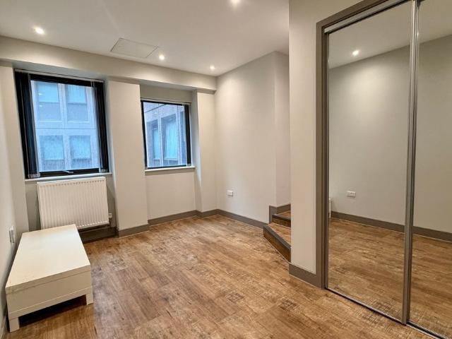 Studio for rent in Ringlestone, Midway