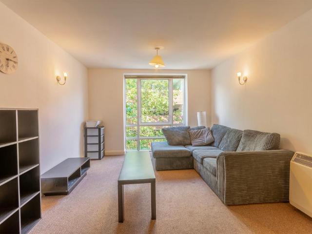 Apartment for rent in The Meadows, Haddon