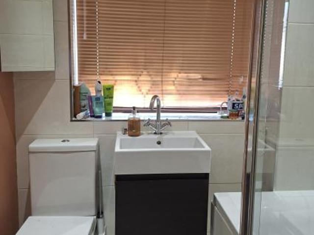 Room for rent in West Ealing, Greater London