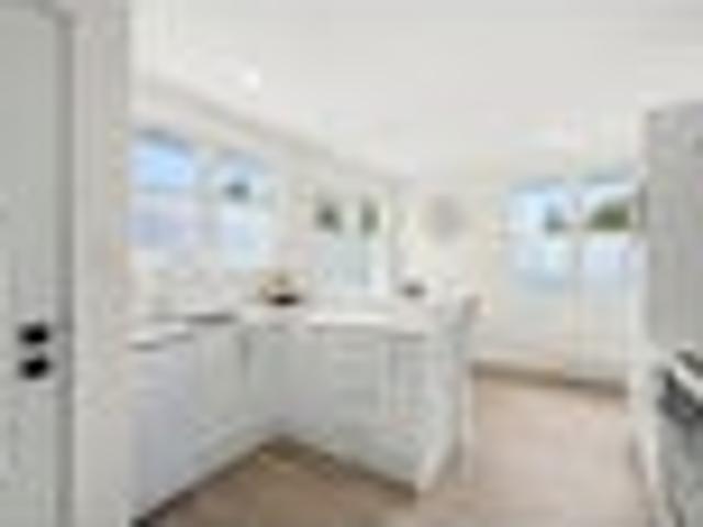 Apartment for sale in Days Bay, Wellington
