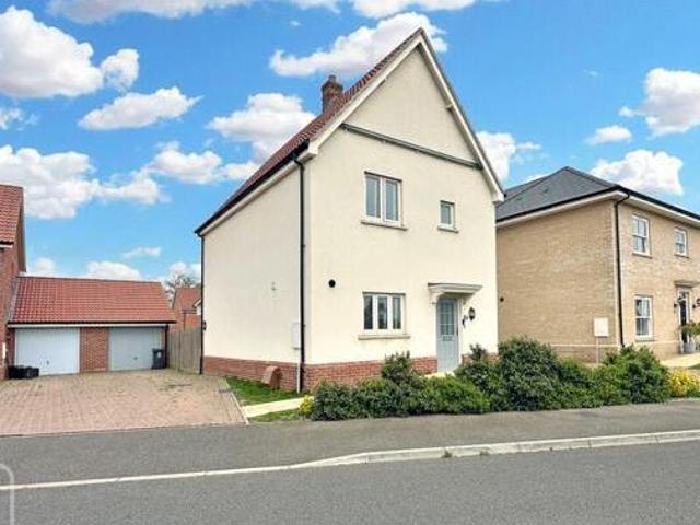 House for sale in Dale Hill, Essex