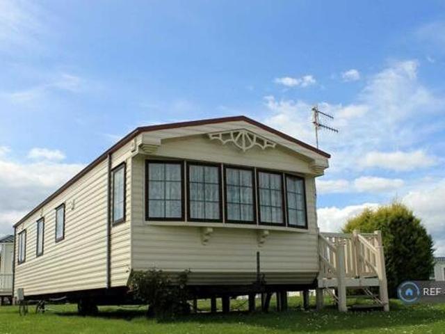 House for rent in Fole, Surrey