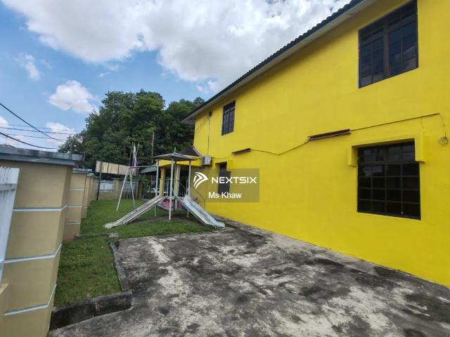 Shop for sale in Johor