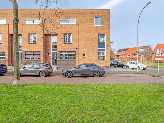 Woning te huur in Singels, Den Haag