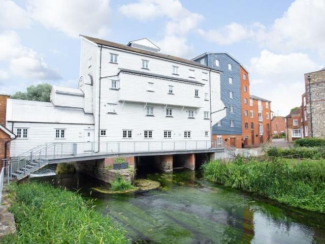 Apartment for rent in Barracks, The Bridge