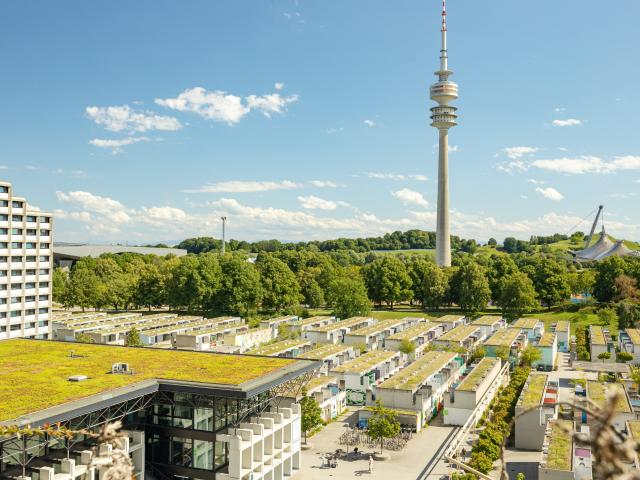 Wohnung kaufen in Milbertshofen-Am Hart, München
