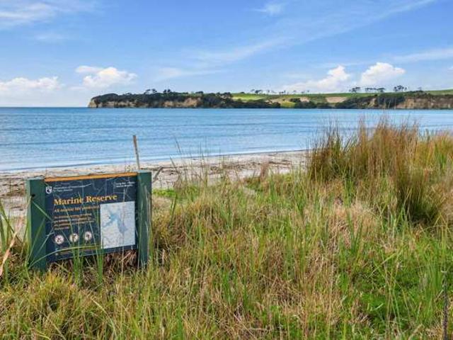 House for sale in Whangaparaoa, Oroua County