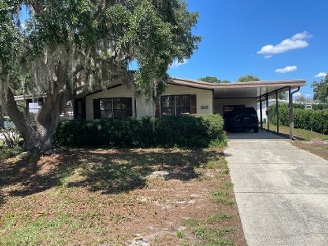 House for sale in Tavares, Florida