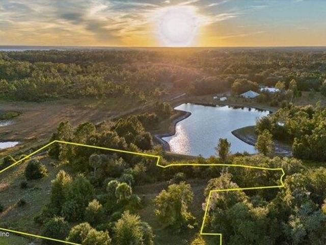 Land for sale in Satsuma, Florida