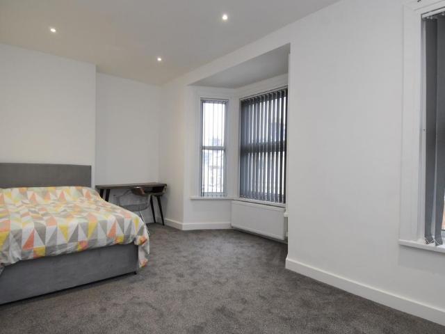 Room for rent in Greenbank, Plymouth