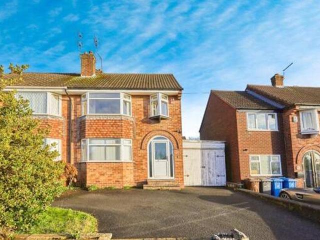 House for sale in East Midlands