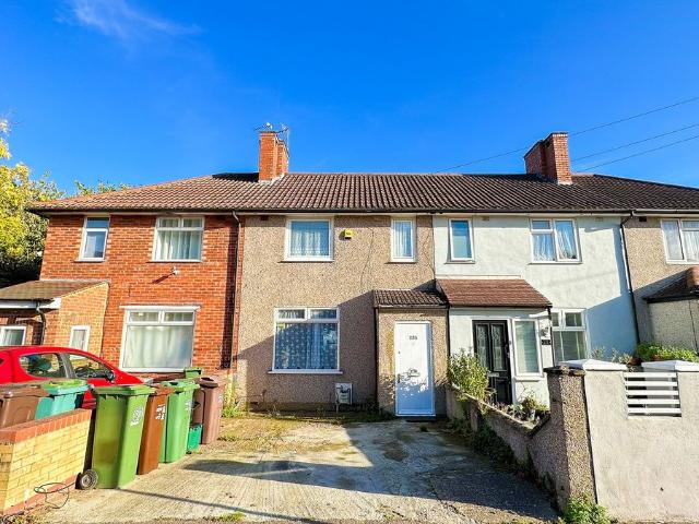 House for rent in London Borough of Sutton, Greater London