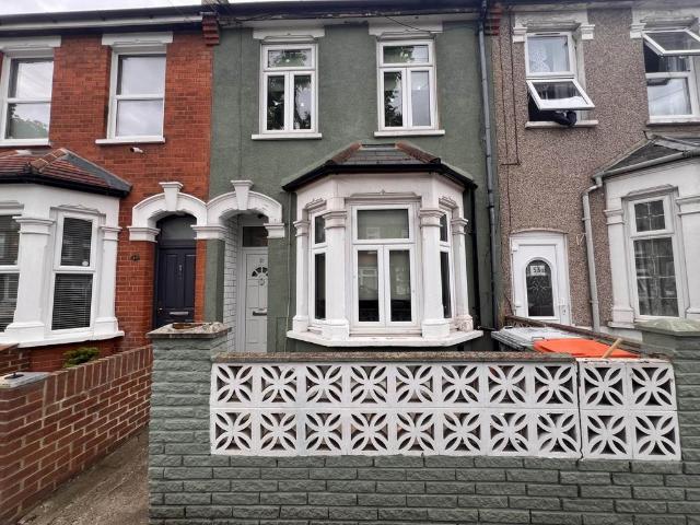 House for rent in Upton Park, Greater London