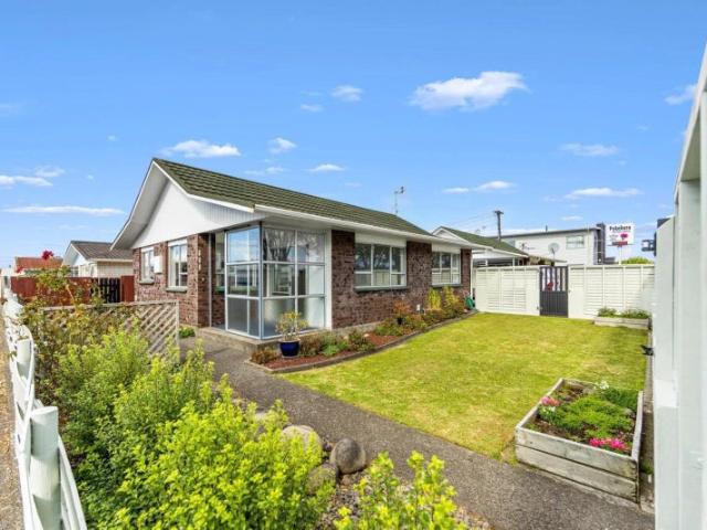 Apartment for rent in Hillsborough, Taranaki