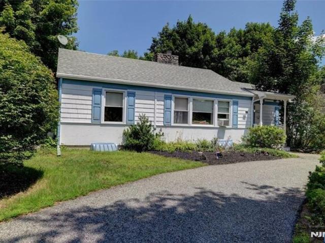 House for sale in Passaic, New Jersey