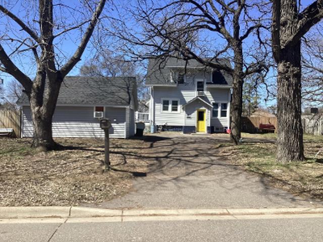 House for sale in Hennepin, Minnesota