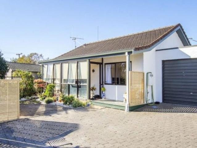 Apartment for rent in Welcome Bay