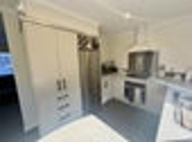 House for rent in Welcome Bay Shopping Centre, Welcome Bay