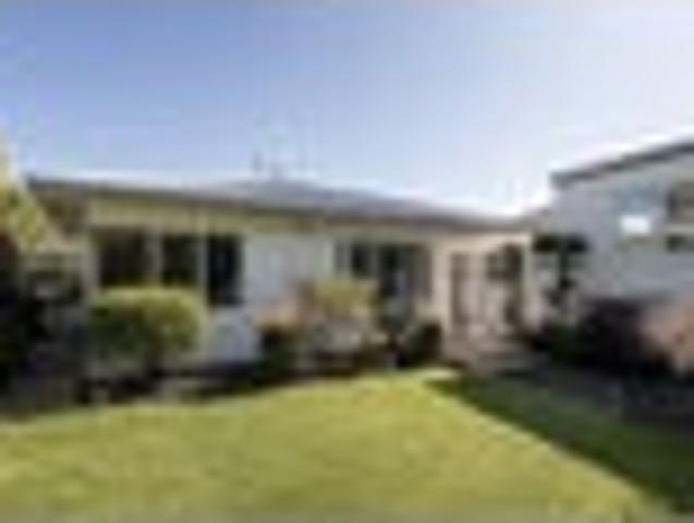 House for rent in Welcome Bay, Bay Of Plenty