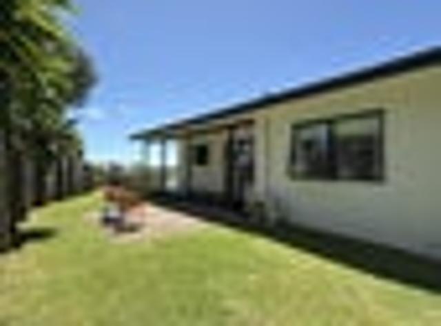 House for rent in Welcome Bay, Bay Of Plenty