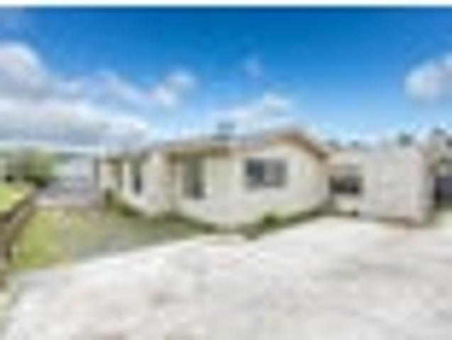 House for sale in Huntly