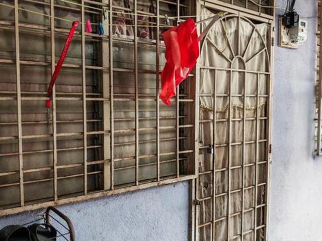 Flat for sale in Puchong, Majlis Bandaraya Subang Jaya