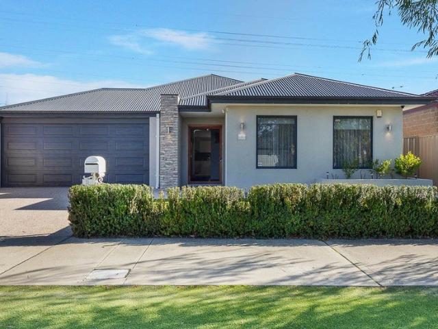 House for sale in Success, Western Australia