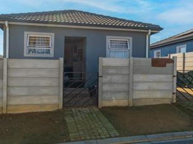 House for sale in Onverwacht, Western Cape