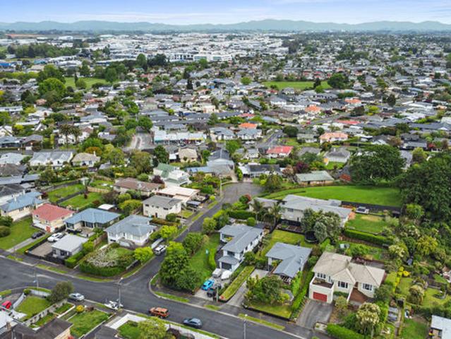 Property for sale in Hamilton, Oroua County