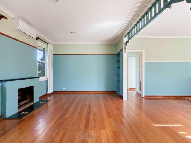 House for rent in Reservoir, Melbourne
